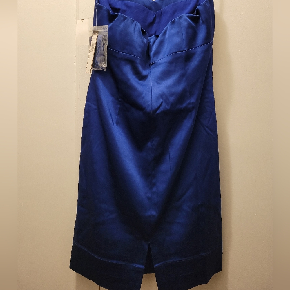 NWT, Size 10, Tahari dress - Picture 2 of 4